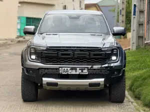 Photo - Ford Ranger Wildtrak 2024 Gris