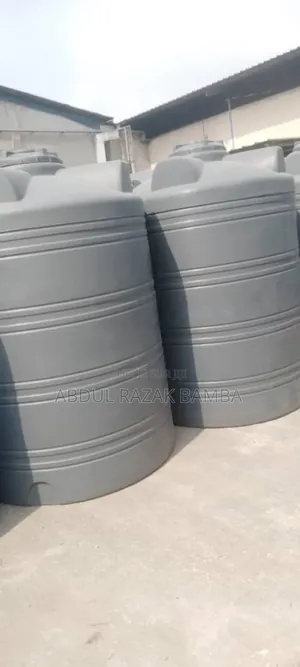 Fût d'Eau Tanks Ivoire