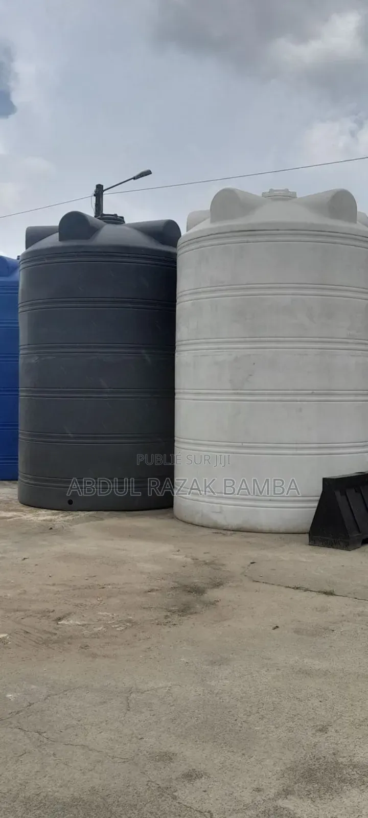 Fût d'Eau Tanks Ivoire