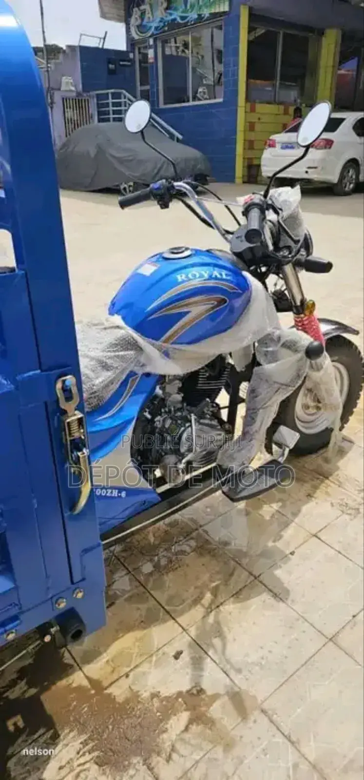Neuf Royale Moto/Vélomoteurs 2020 Bleu