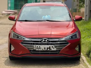 Photo - Hyundai Elantra 2020 Rouge