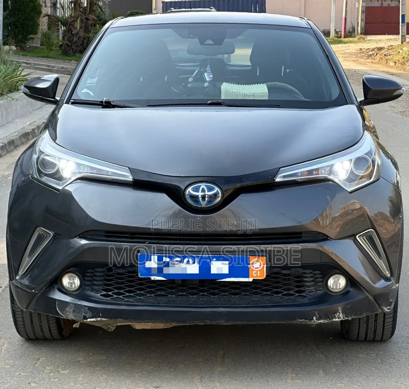 Toyota C-HR XLE Prermium FWD (2.0L 4cyl 2AM) 2018 Gris