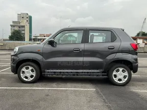 Suzuki S-Presso 2024 Gris