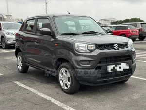 Suzuki S-Presso 2024 Gris