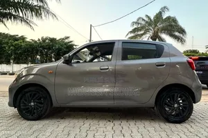 Toyota Vitz 2020 Gris