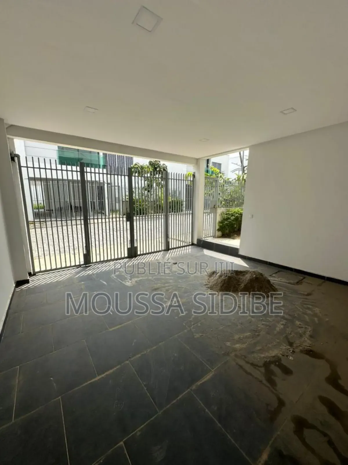 3chbre Duplex dans Lemuss Immo.Ci, Cocody à Louer