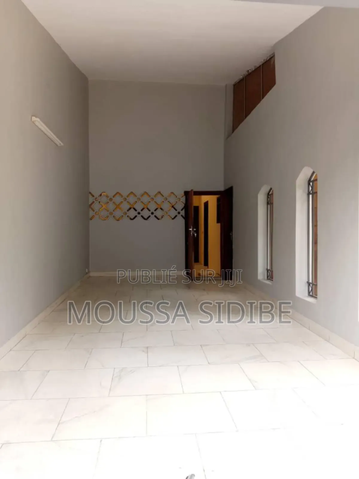 4chbre Duplex dans Lemuss Immo.Ci, Cocody à Louer