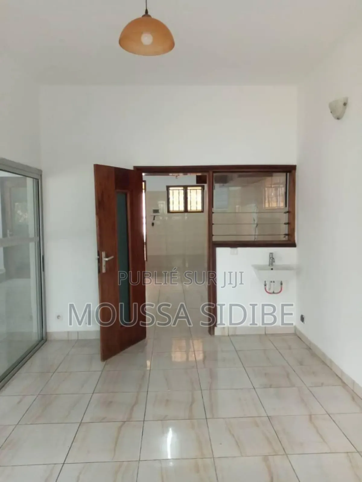 4chbre Duplex dans Lemuss Immo.Ci, Cocody à Louer