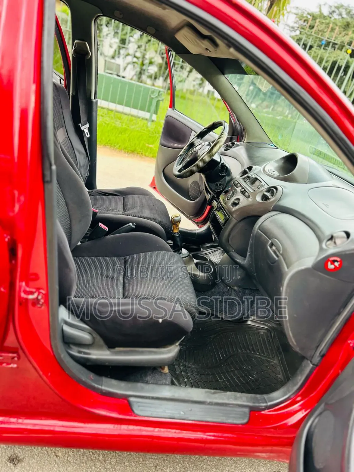 Toyota Yaris 1.4 2002 Rouge