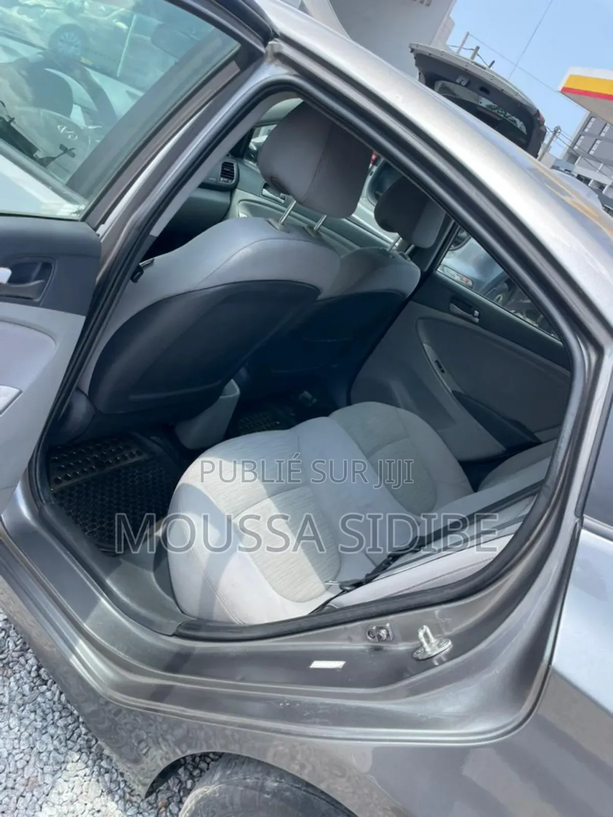 Hyundai Accent Limited 2018 Gris