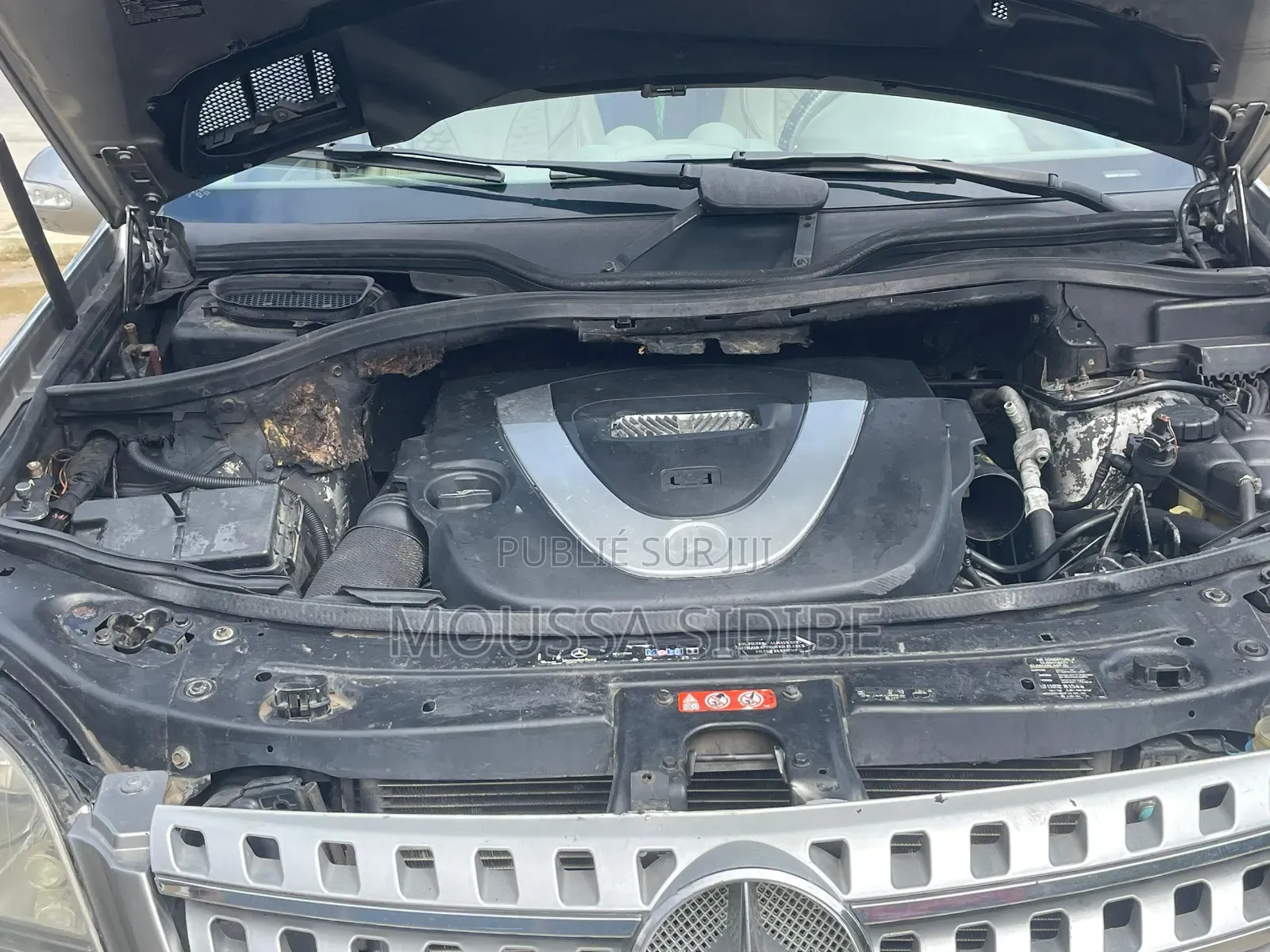 Mercedes-Benz M Class ML 350 AWD 4Matic (3.5L V6 7A) 2006 Argenté