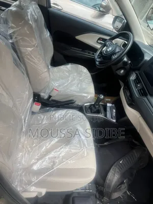 Suzuki Dzire 2025 Marron