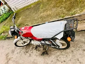 Neuf TVS HLX 125 2020 Rouge