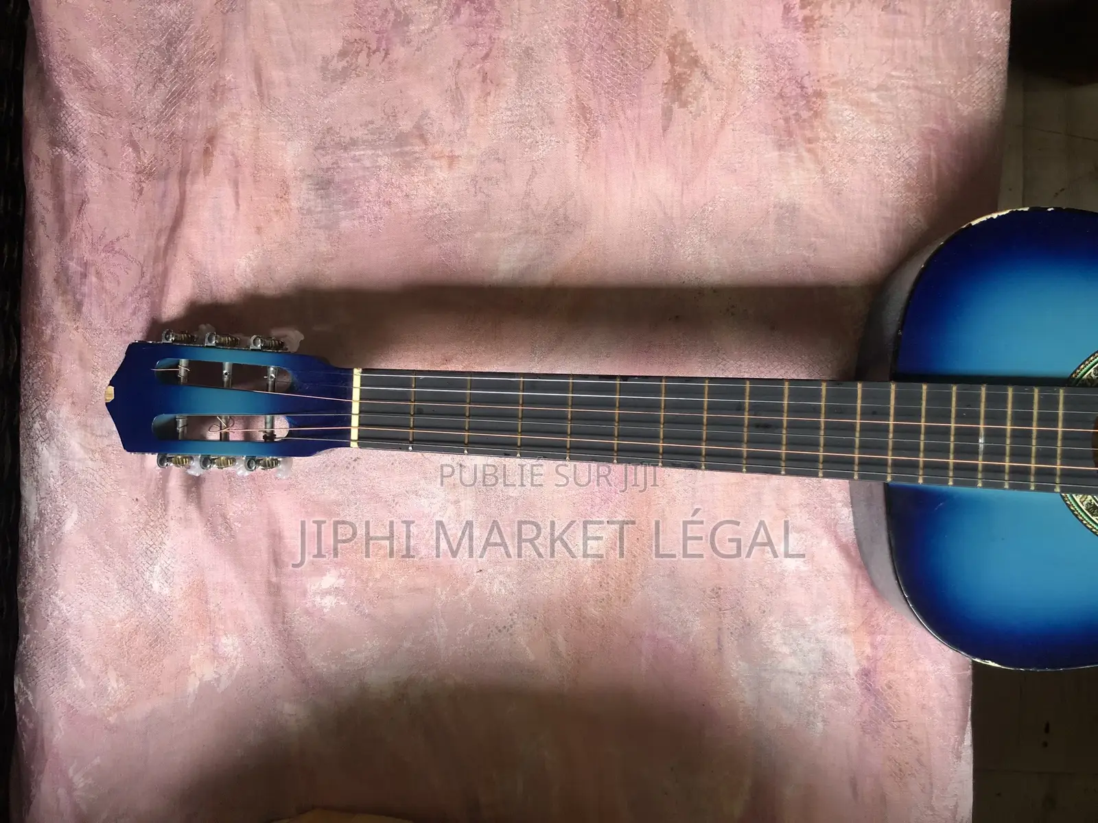 Guitare Corde en Fer