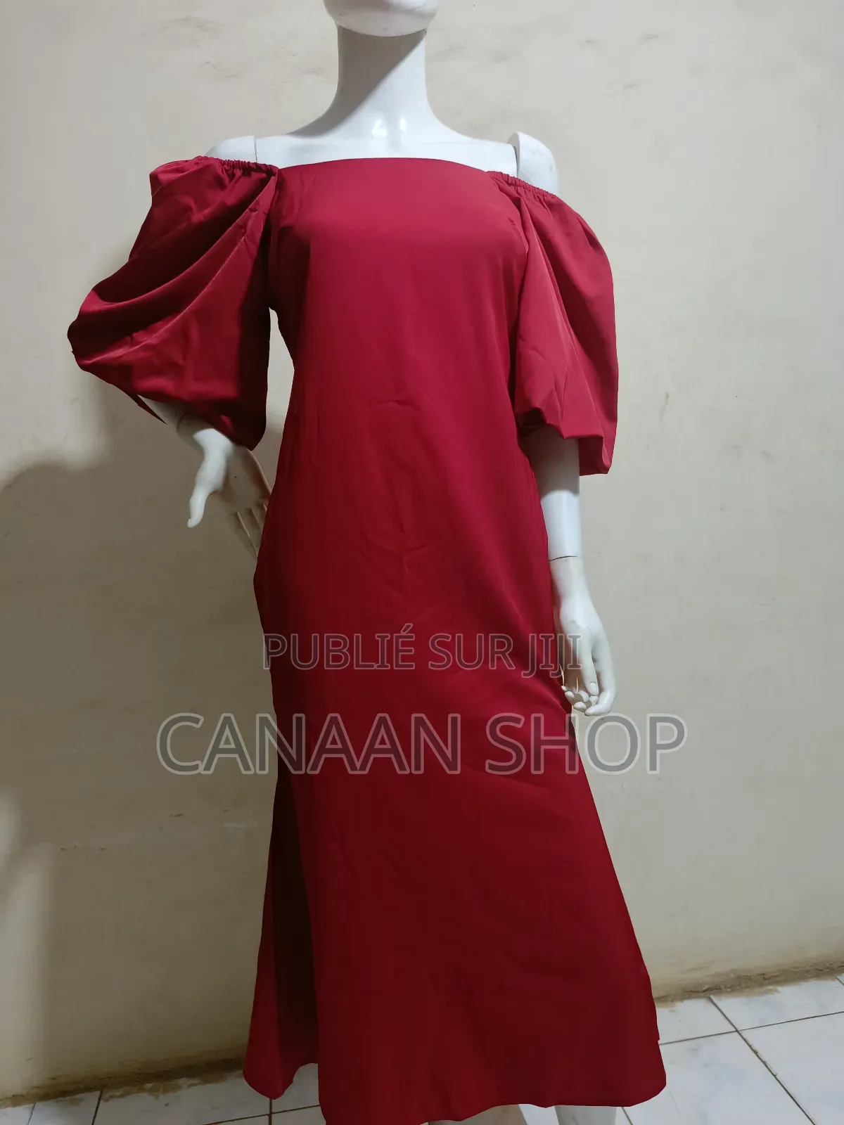 Robe À Manche Bouffante