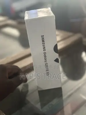 New Samsung Galaxy S20 FE 128 GB Noir