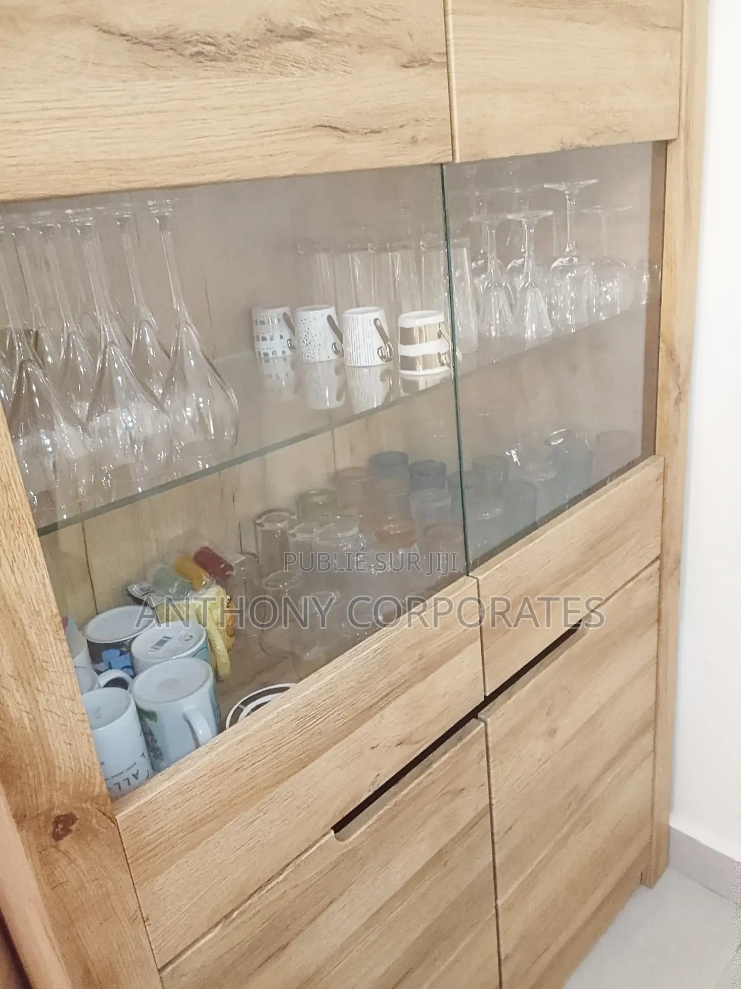 Appartement 3 Pièces Entièrement Meublé À Angre Cite CNPS