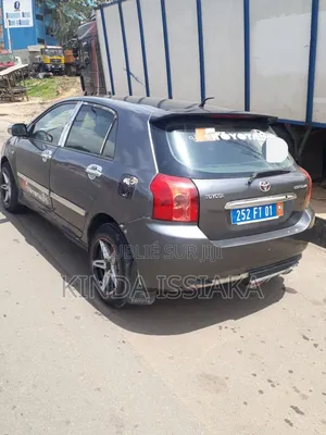 Photo - Toyota Corolla Sedan 2004 Gris