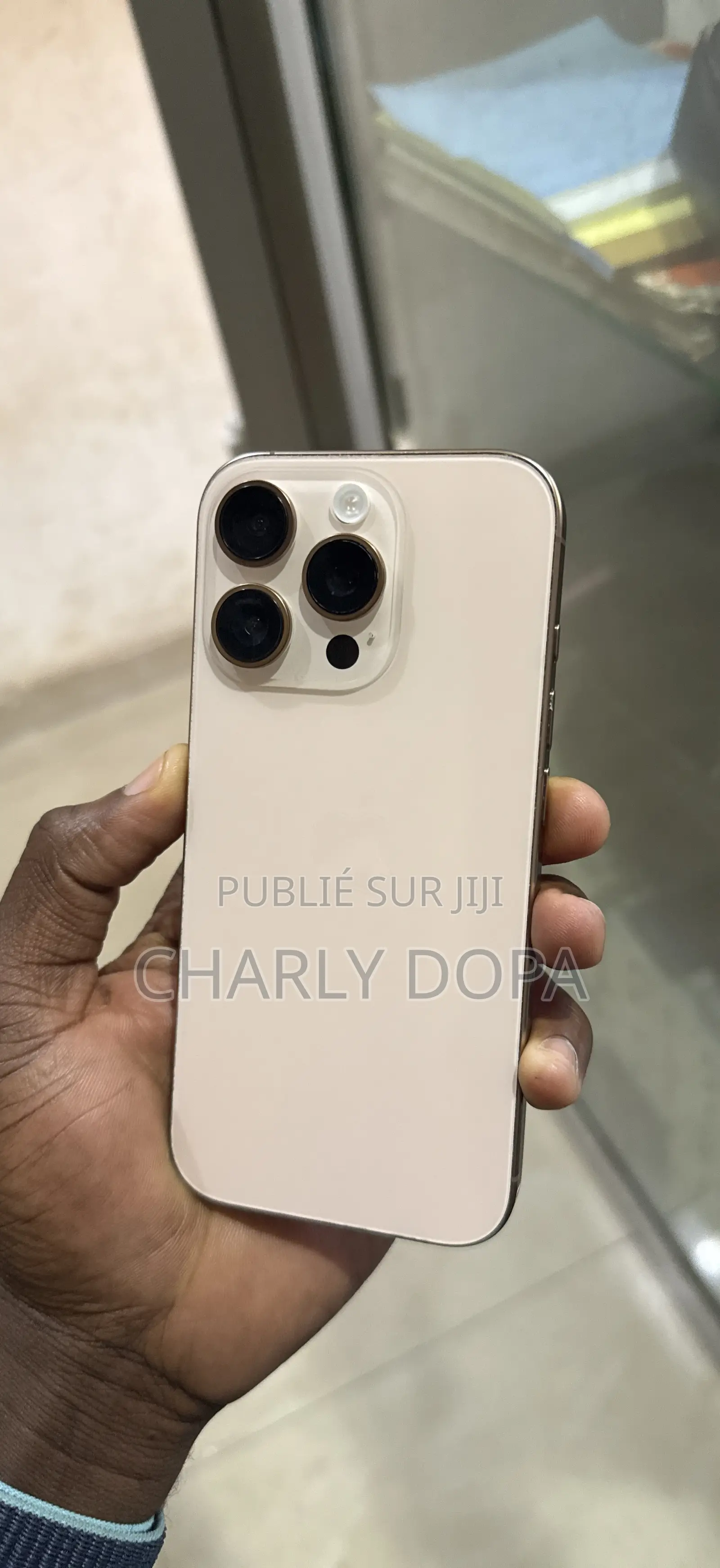 Pomme iPhone 16 Pro 128 GB Autre