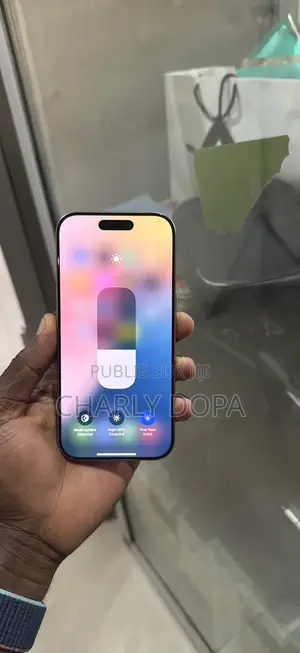 Pomme iPhone 16 Pro 128 GB Autre