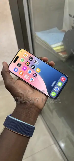 Pomme iPhone 16 Pro 128 GB Autre