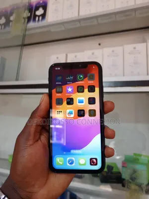 Apple iPhone XR 64 GB Noir