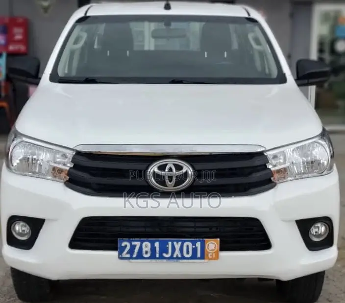 Toyota Hilux Revo Double Cab Deisel 2.4 AWD 2020 Blanc