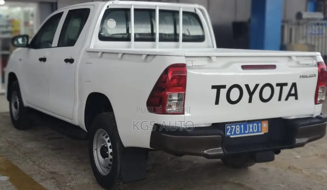 Toyota Hilux Revo Double Cab Deisel 2.4 AWD 2020 Blanc