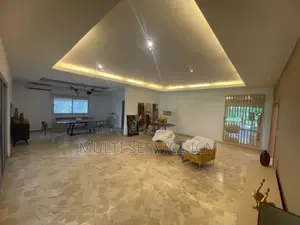 5chbre Duplex dans Ismaël Coulibaly, Cocody à Louer