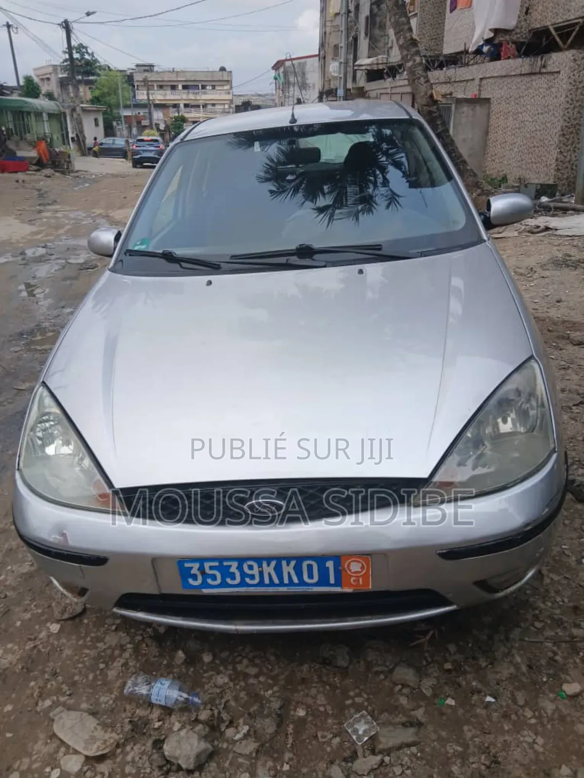 Ford Focus 1.4 2004 Gris