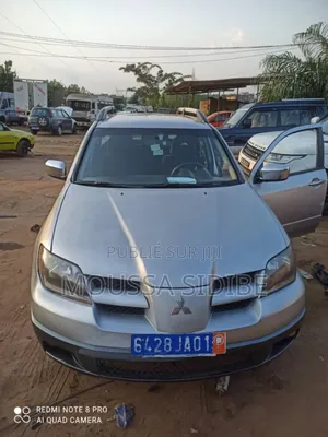 Photo - Mitsubishi Outlander 2.4 2004 Gris