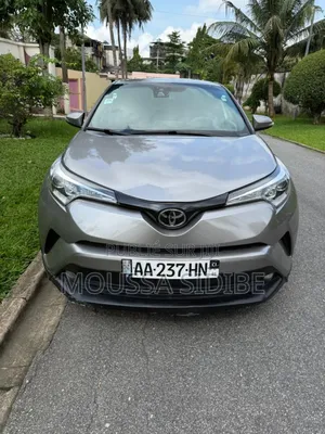 Toyota C-HR XLE FWD Sport Utility (2.0L 4cyl 2AM) 2018 Argenté