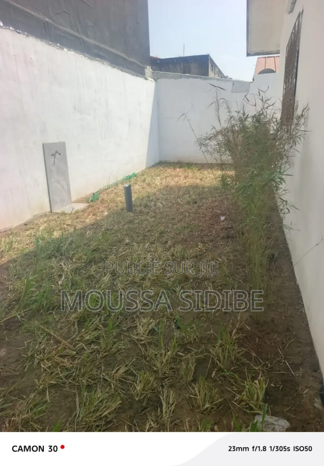 3chbre Villa dans Lemuss Immo.Ci, Cocody à Louer