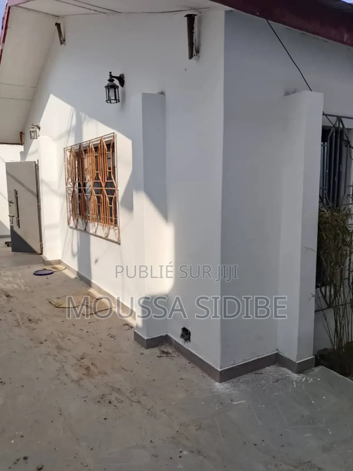 3chbre Villa dans Lemuss Immo.Ci, Cocody à Louer