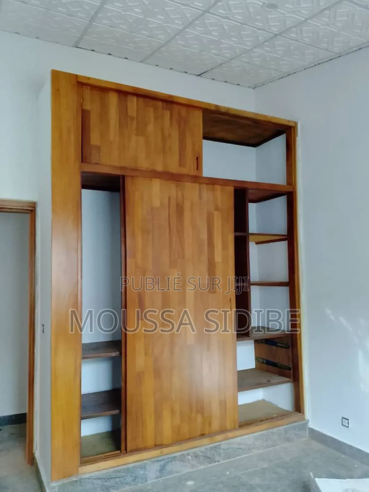 3chbre Villa dans Lemuss Immo.Ci, Cocody à Louer