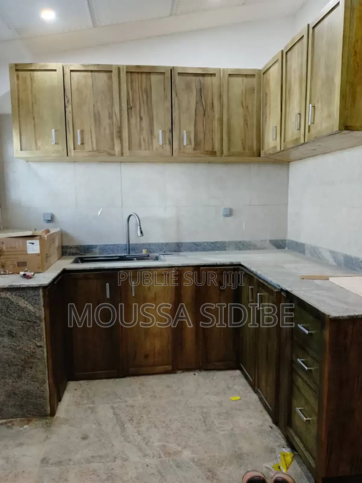 3chbre Villa dans Lemuss Immo.Ci, Cocody à Louer