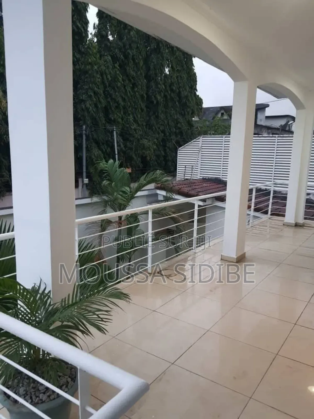 4chbre Duplex dans Lemuss Immo.Ci, Cocody à Louer