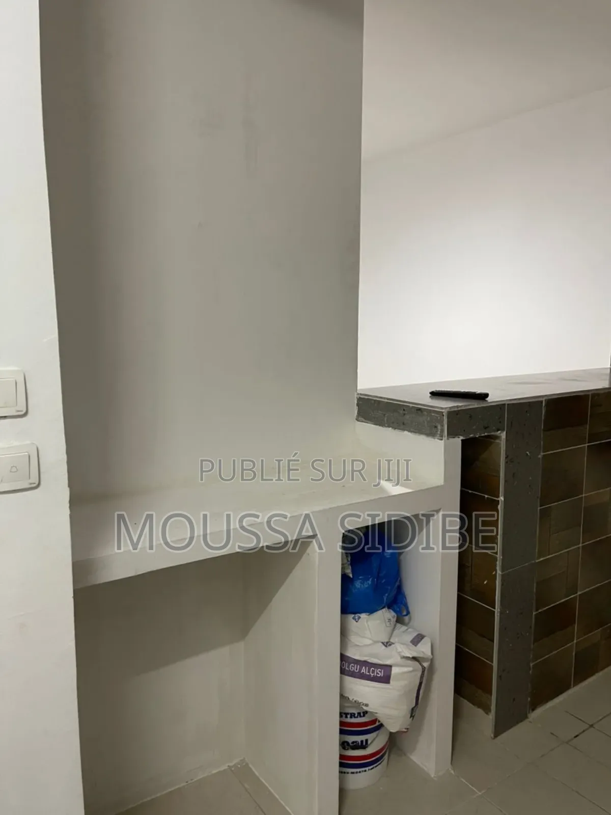 1chbre Appartement dans Lemuss Immo.Ci, Cocody à Louer