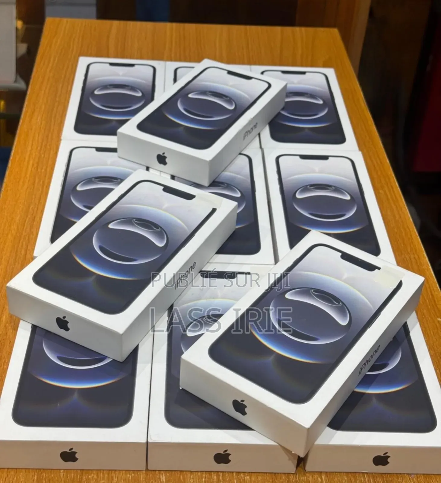 New Pomme iPhone 16e 128 GB Blanc