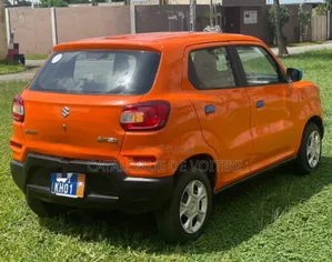 Suzuki S-Presso 2021 Orange