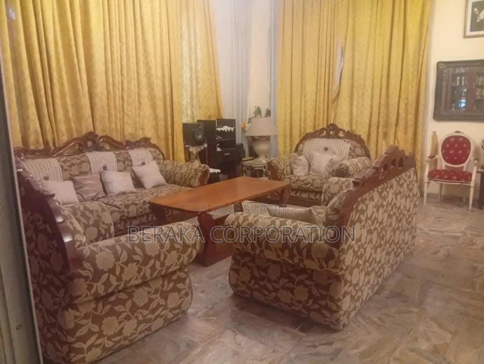 10chbre Villa dans Beraka Corporation, Marcory à Vendre