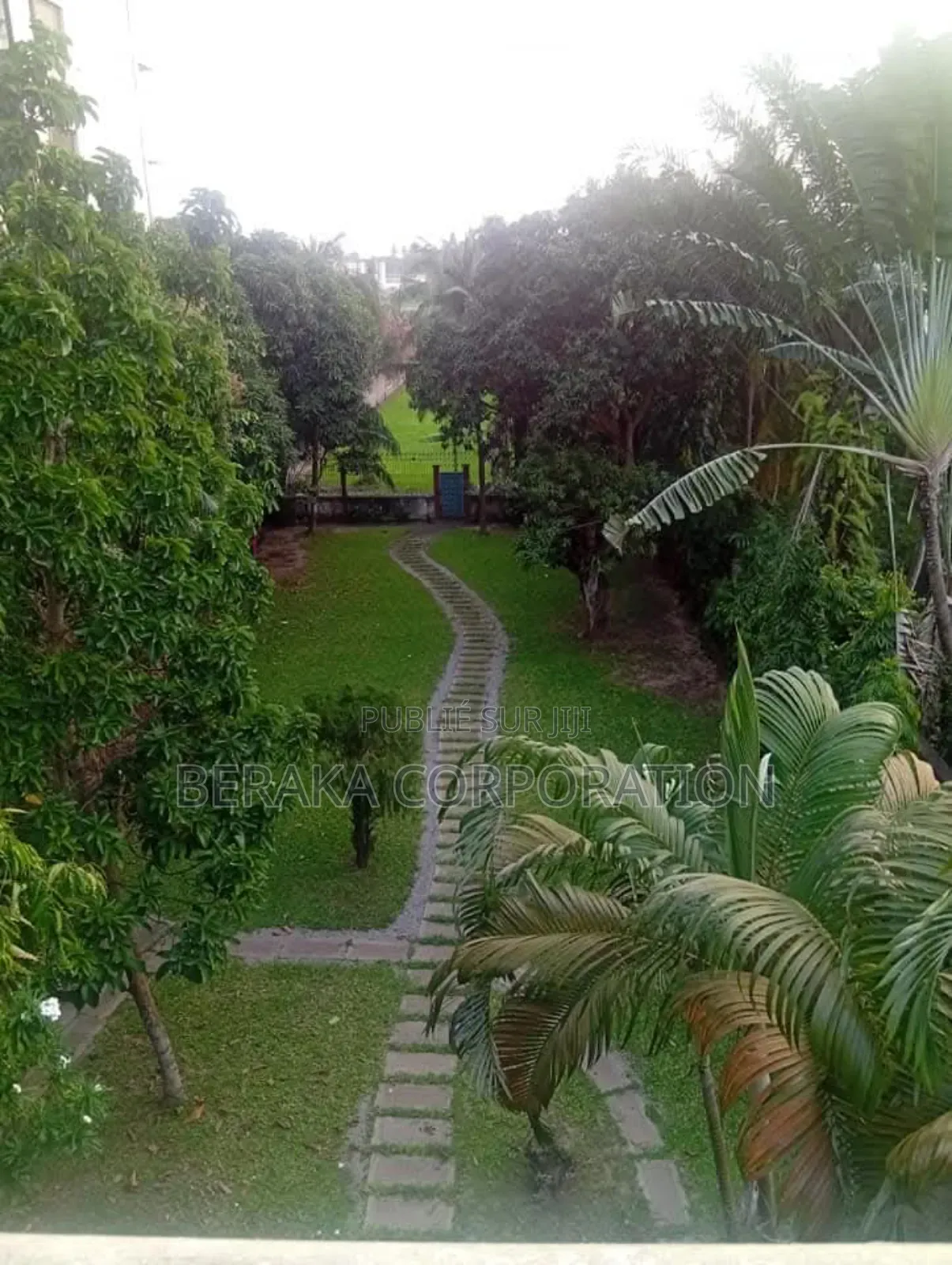 10chbre Villa dans Beraka Corporation, Marcory à Vendre