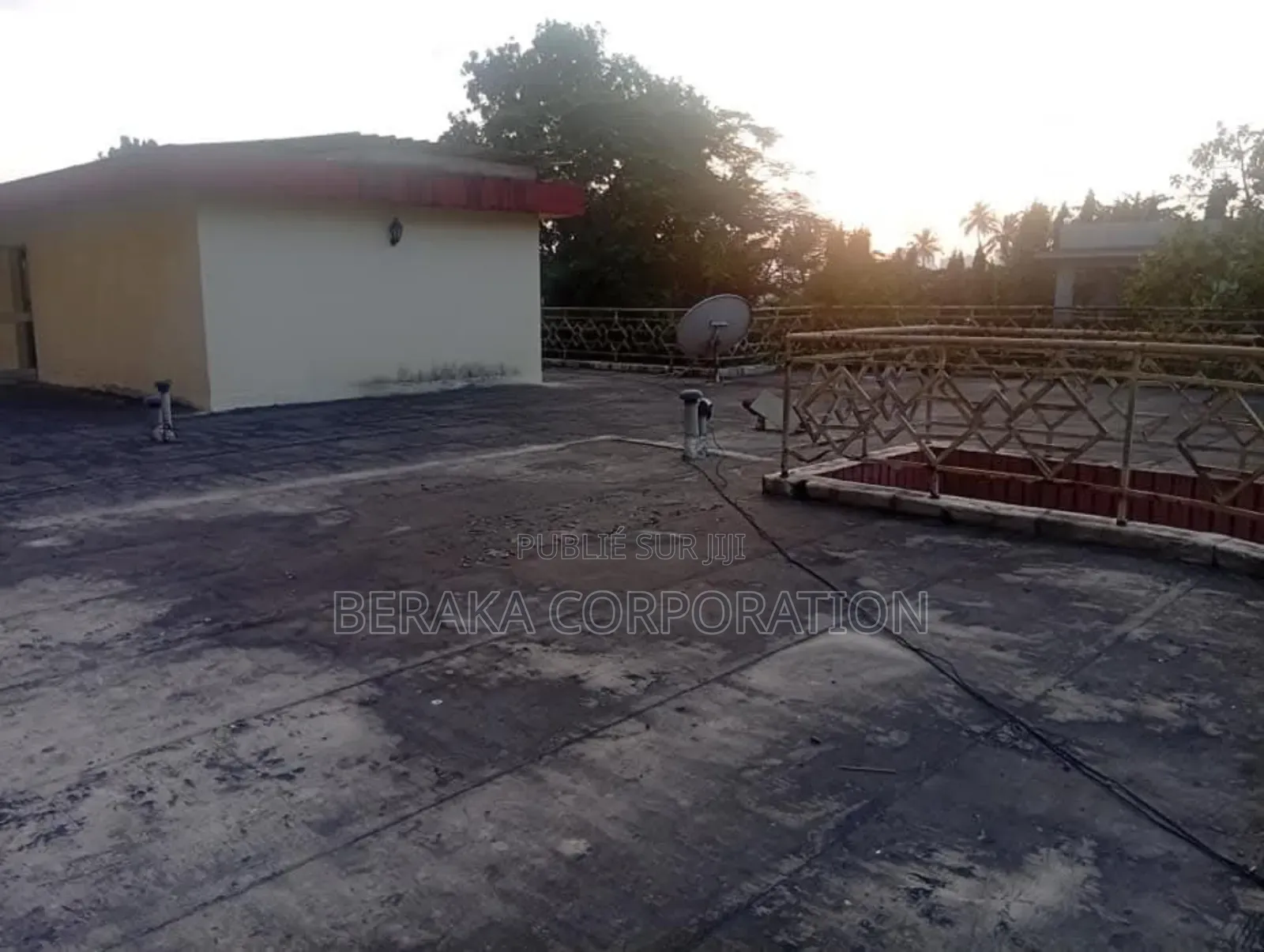 10chbre Villa dans Beraka Corporation, Marcory à Vendre