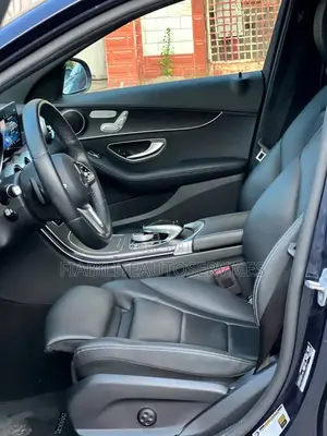 Mercedes-Benz C300 2021 Blanc