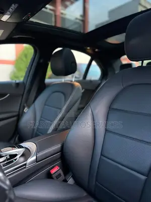 Mercedes-Benz C300 2021 Blanc