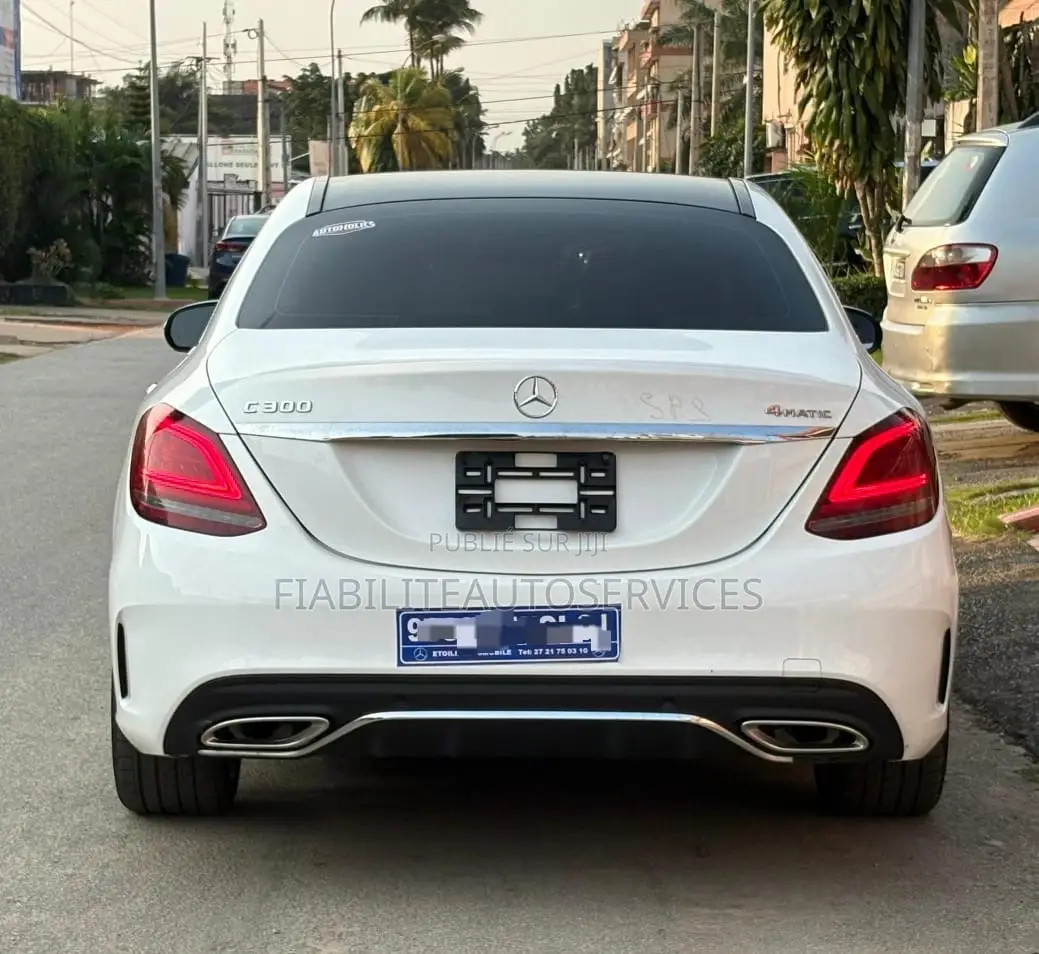 Mercedes-Benz C300 2021 Blanc