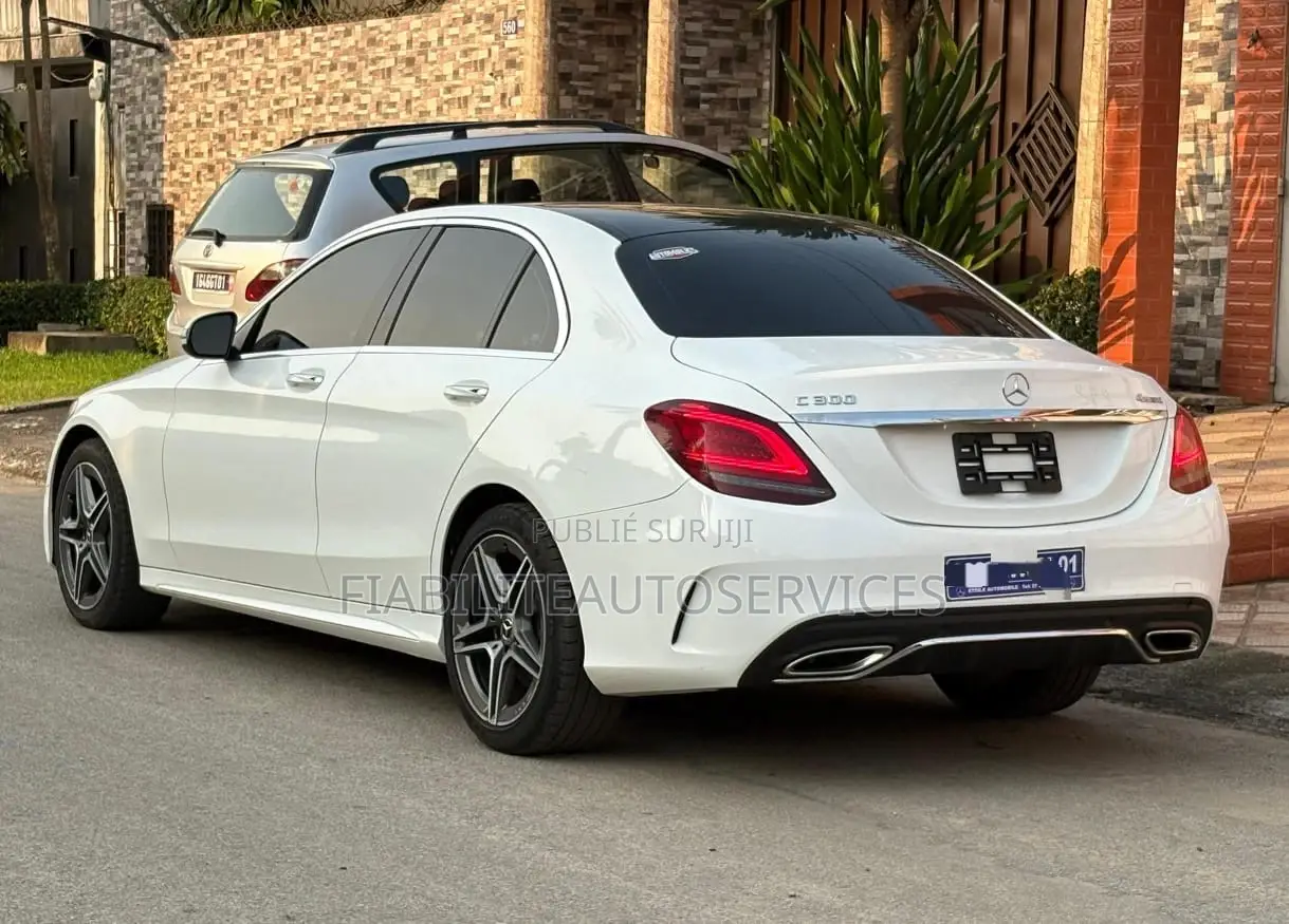 Mercedes-Benz C300 2021 Blanc