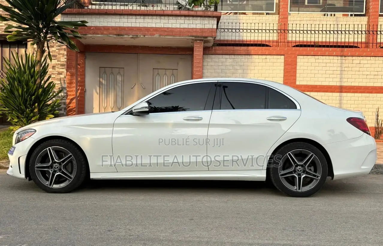 Mercedes-Benz C300 2021 Blanc