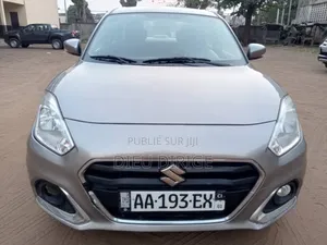 Photo - Suzuki Dzire 2024 Gris