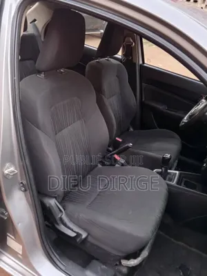 Suzuki Dzire 2024 Gris